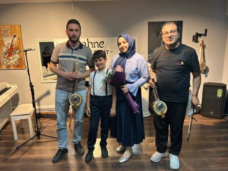 Galeri - Ümraniye Sanat Akademisi - Ümraniye Sanat Okulu