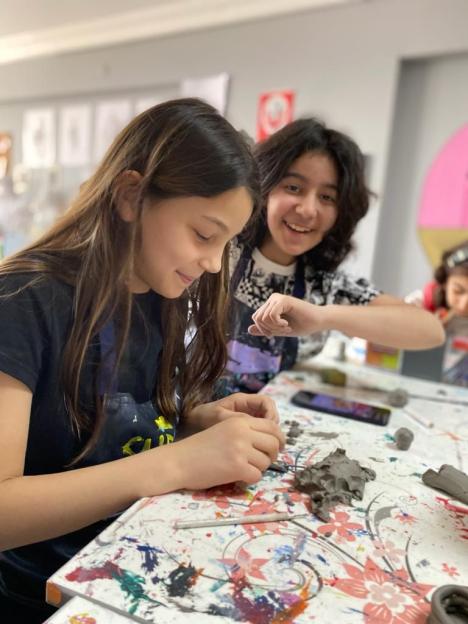 Galeri - Ümraniye Sanat Akademisi - Ümraniye Sanat Okulu