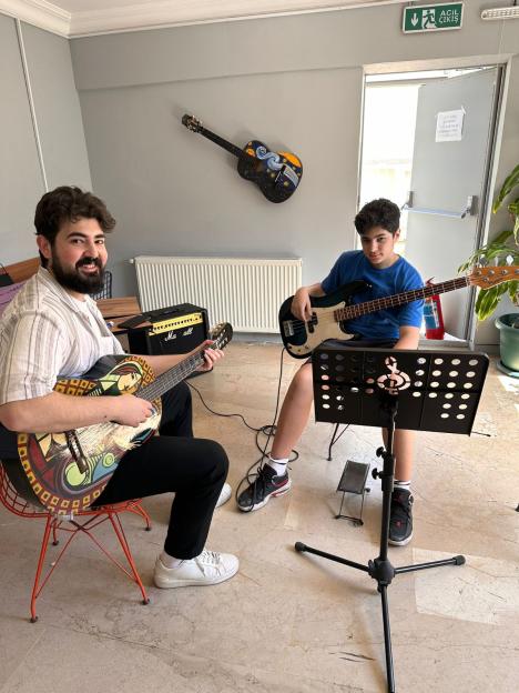 Galeri - Ümraniye Sanat Akademisi - Ümraniye Sanat Okulu