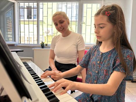 Galeri - Ümraniye Sanat Akademisi - Ümraniye Sanat Okulu