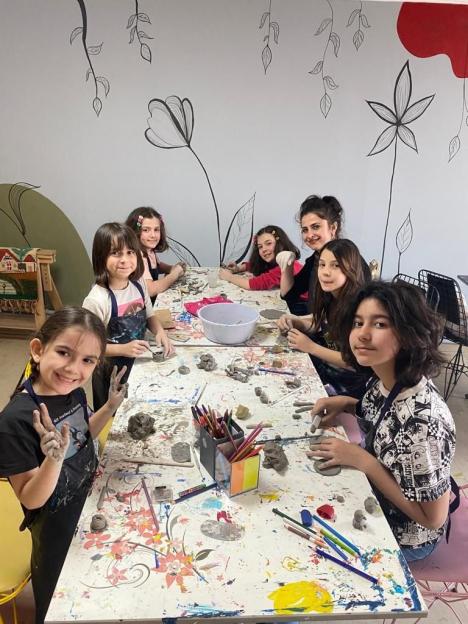 Galeri - Ümraniye Sanat Akademisi - Ümraniye Sanat Okulu